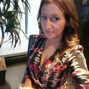 Meet your Posher, Celeste